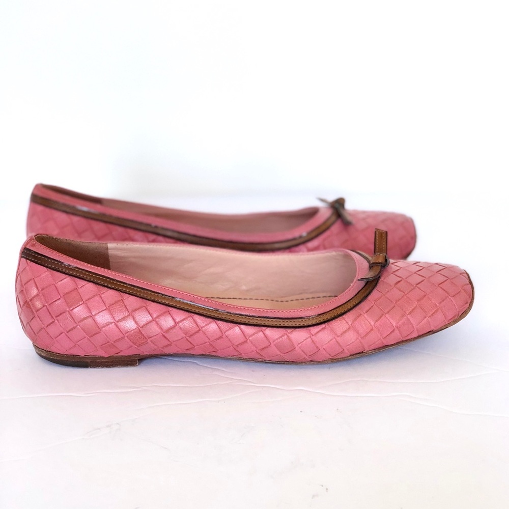 Bottega Veneta Woven ballet flats.